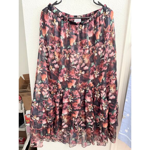Misa Los Angeles Maxi Floral Tiered Skirt - Picture 5 of 5
